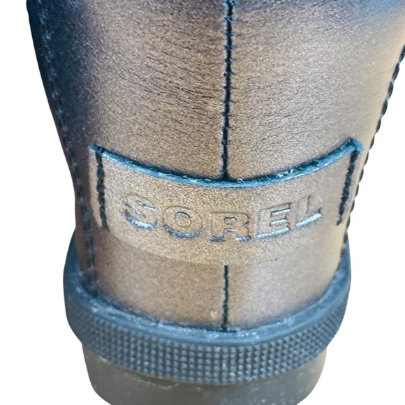 EUC Sorel Joan of Arctic Women’s 6.5 Black Wedge Bootie w/Silver Metallic heel - Picture 2 of 13